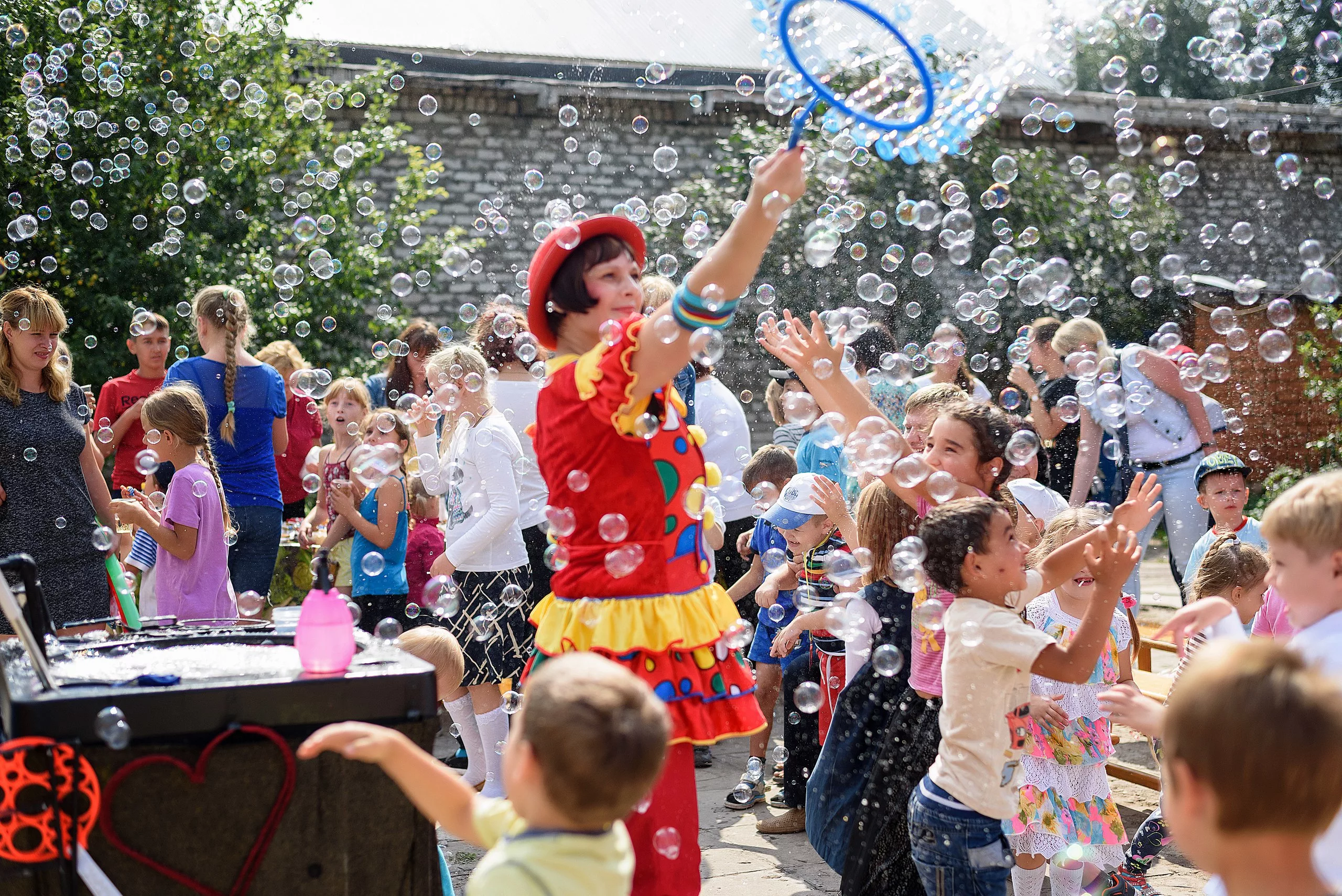 Memorable Childrens Parties with  Zivonux 